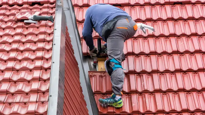 Dachsanierung & Dachreparatur
